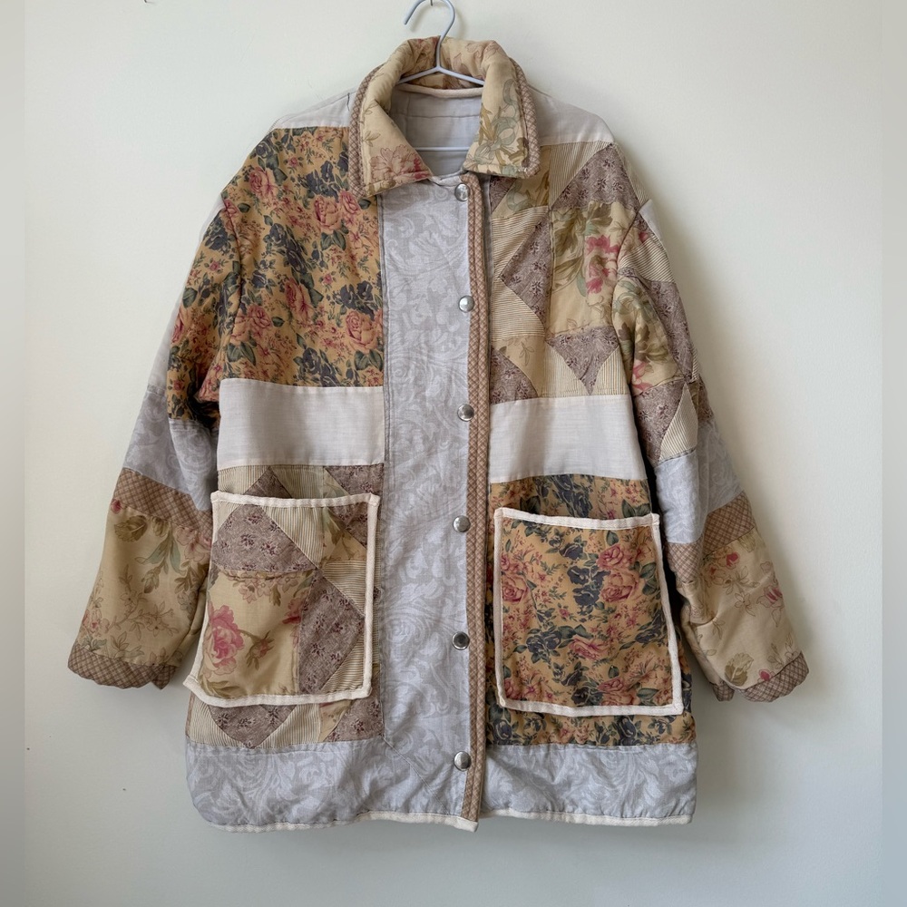 ⭐️ 17, Handmade Quilted Coat -HONEY- Upcycled Vintage Blanket Jacket